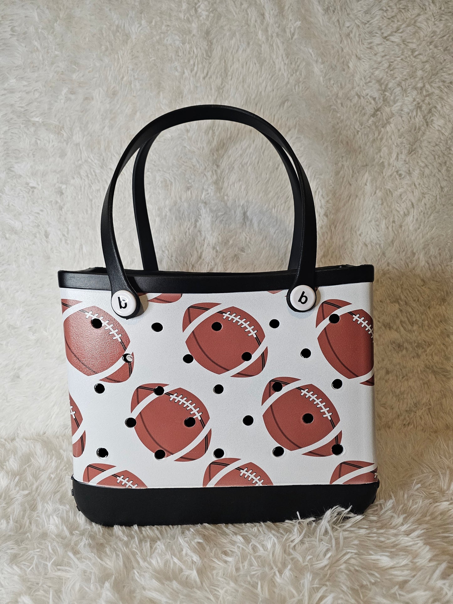 Medium size bogg like bag