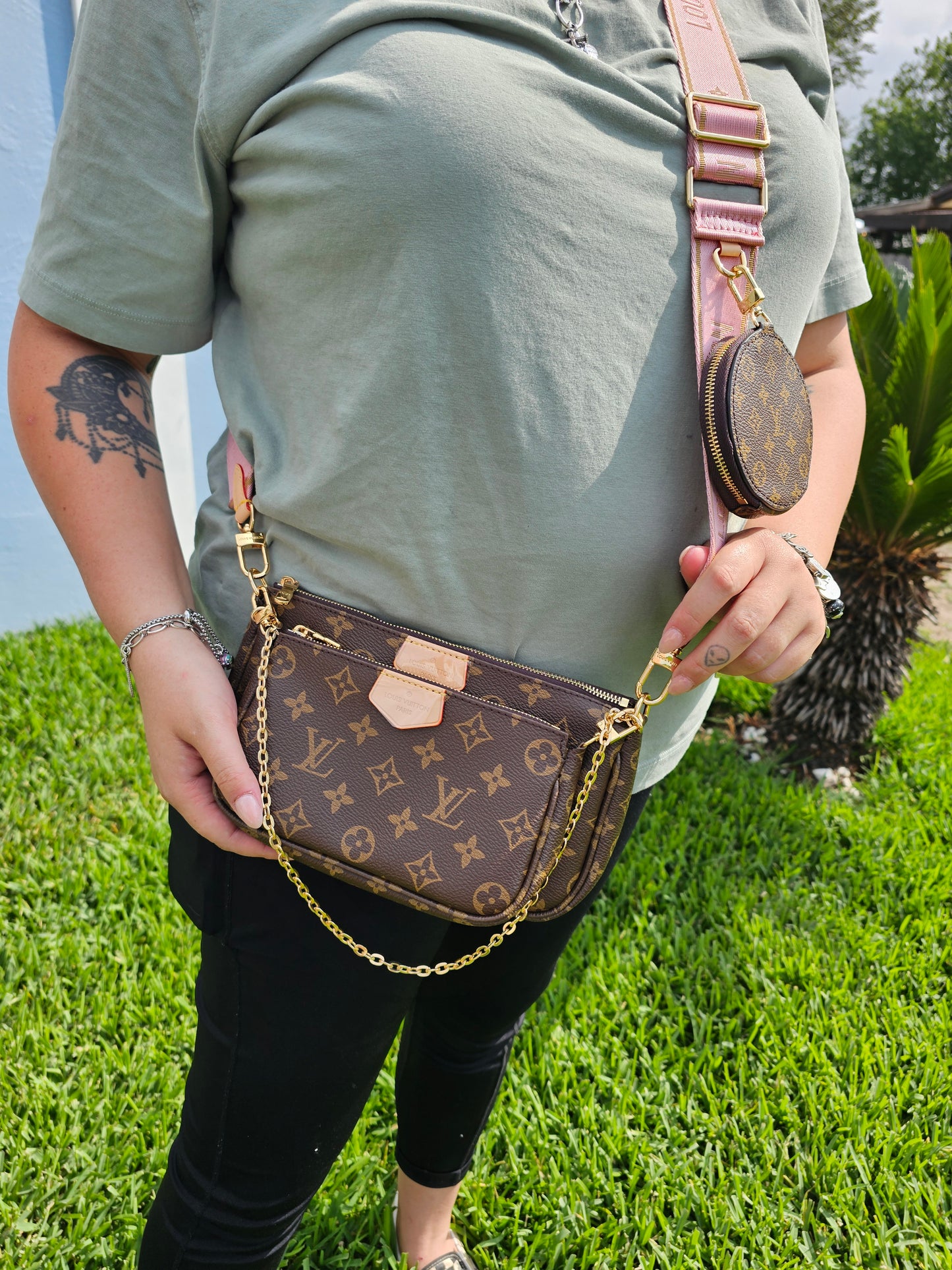 3 piece Crossbody w/ pink strap