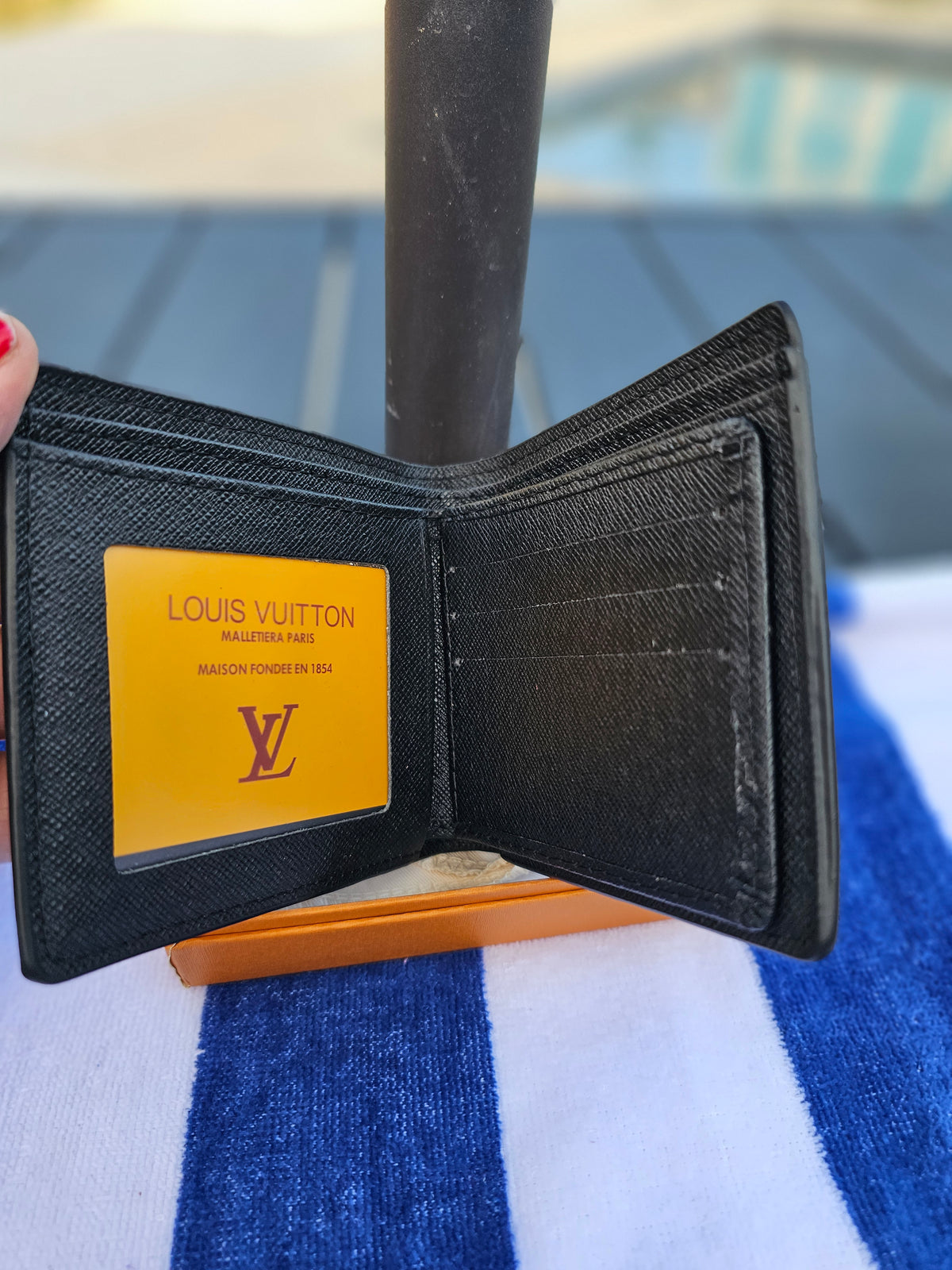 Mens wallet