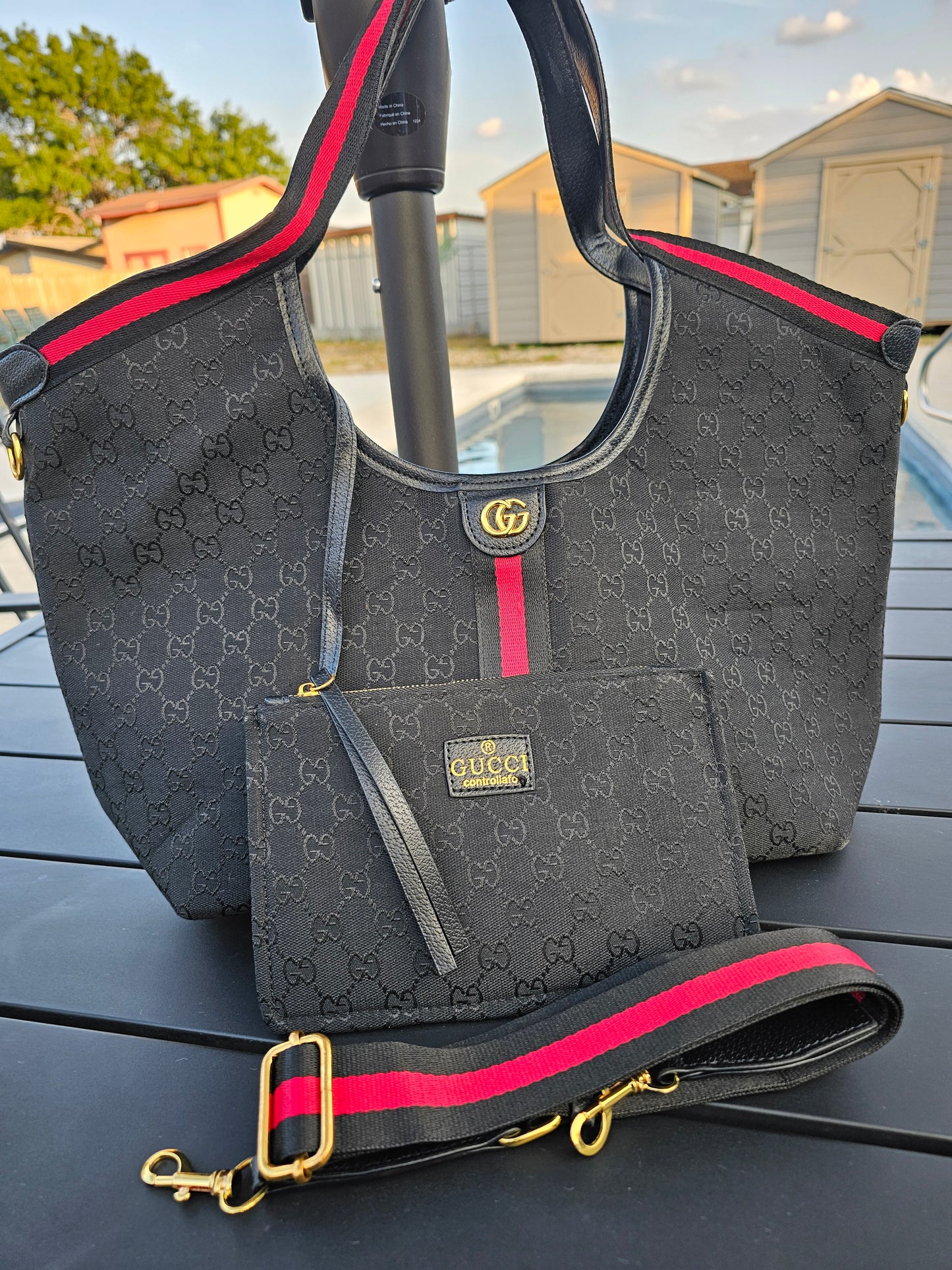 Shoulder carry/ Crossbody (large)