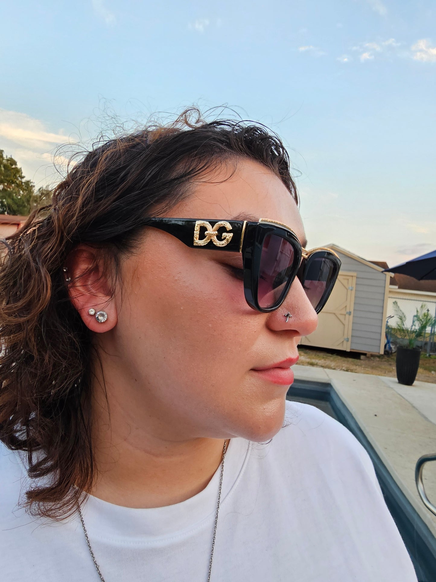 Dg sunglasses w/case