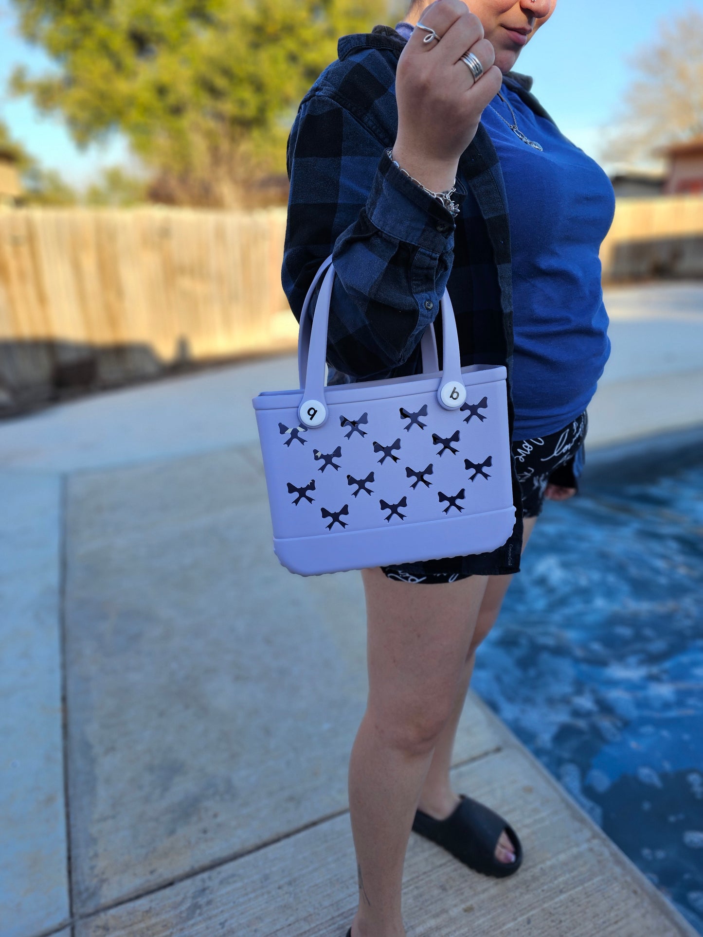 Lavender small bogg like bag bow cut (11in.x8in.)