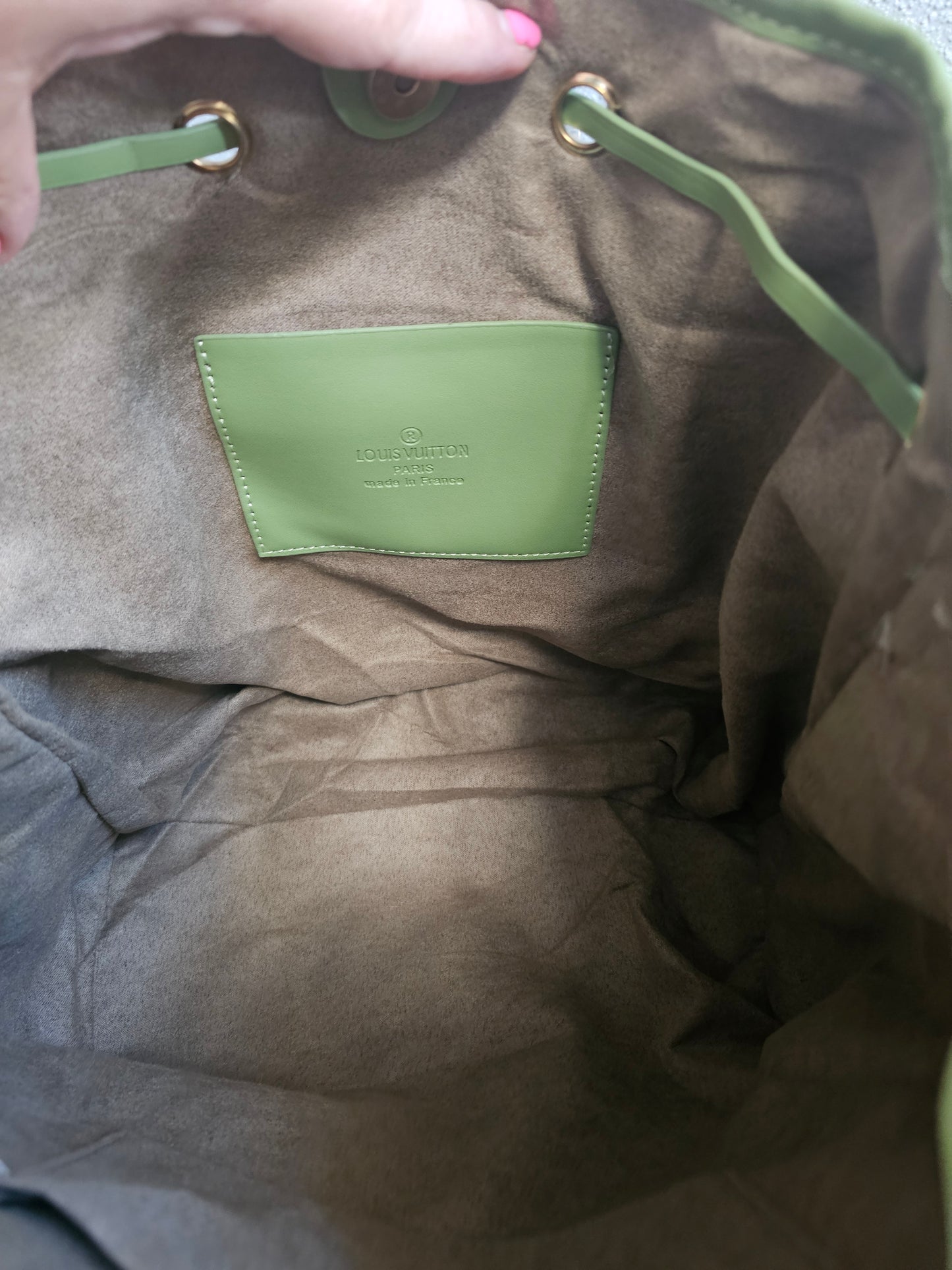 Large bucket bag (15in.×12in.)