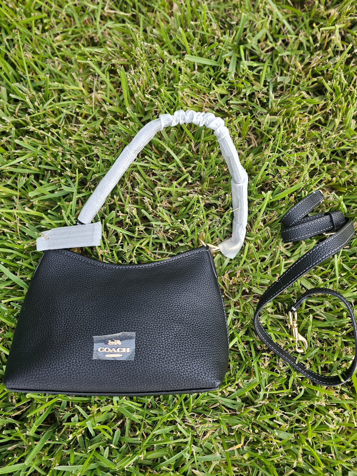 Shoulder carry/ Crossbody