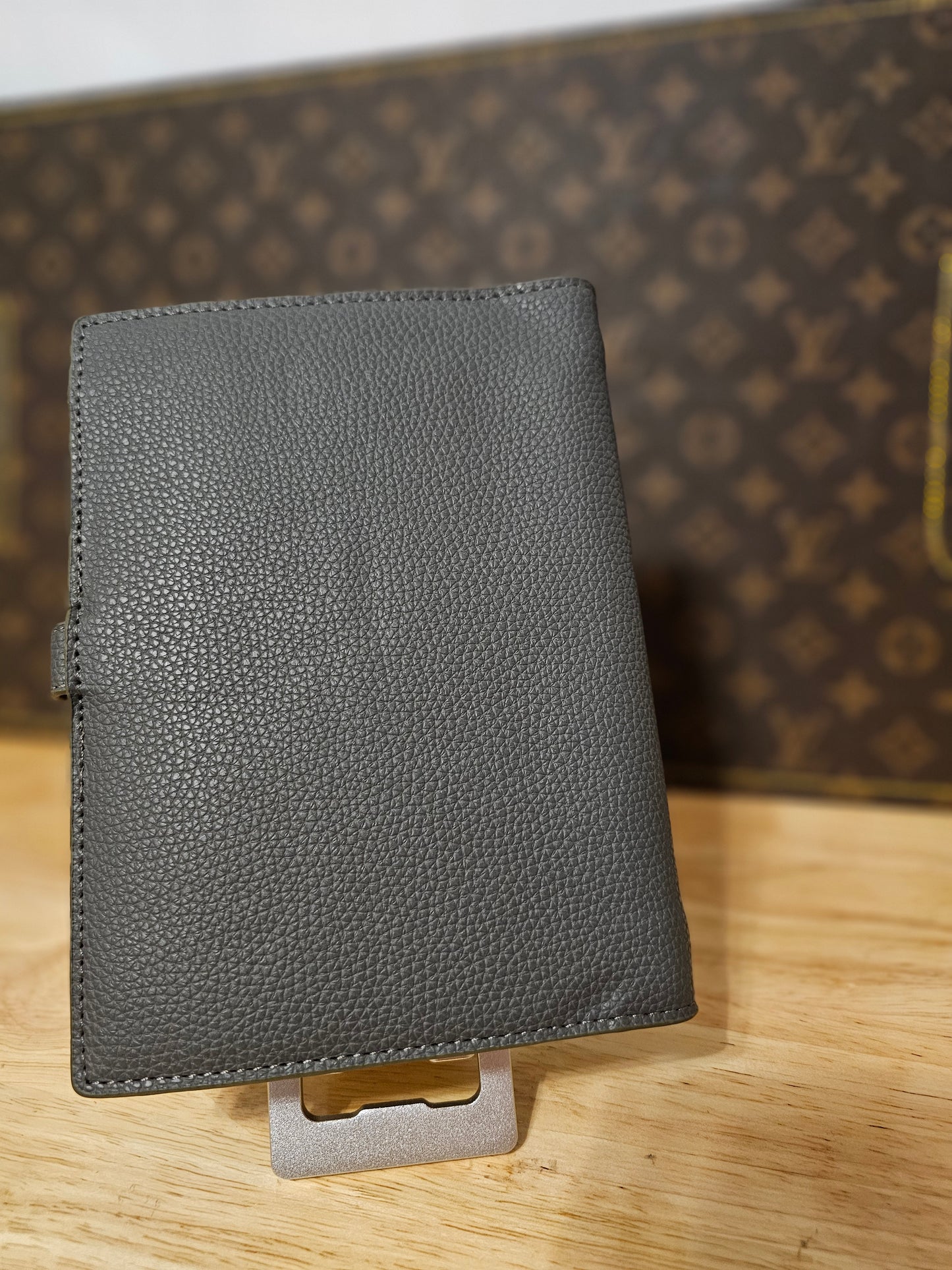 Planner (5 1/2inx 7 1/2in) gray