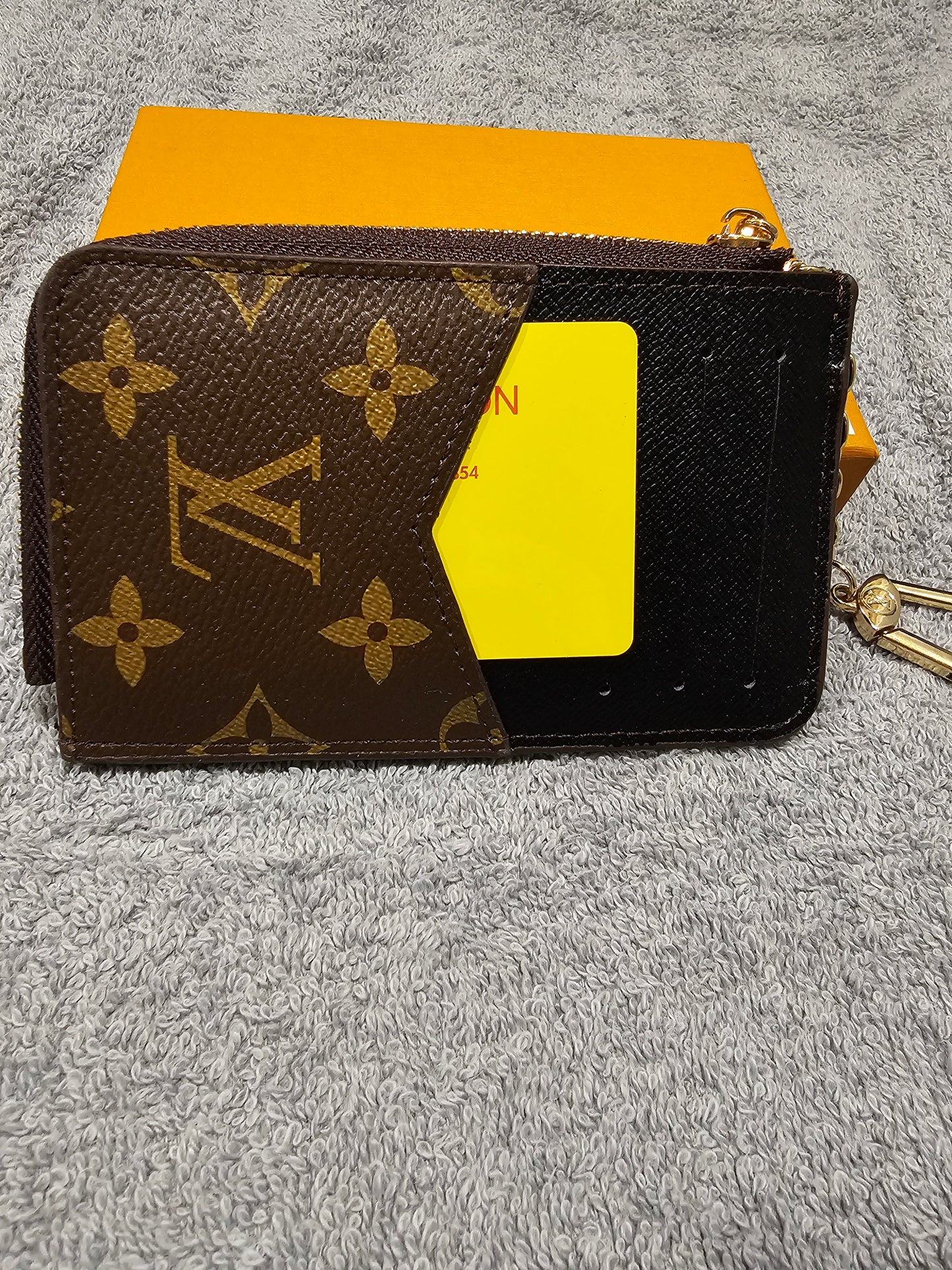 Credit card/key chain wallet