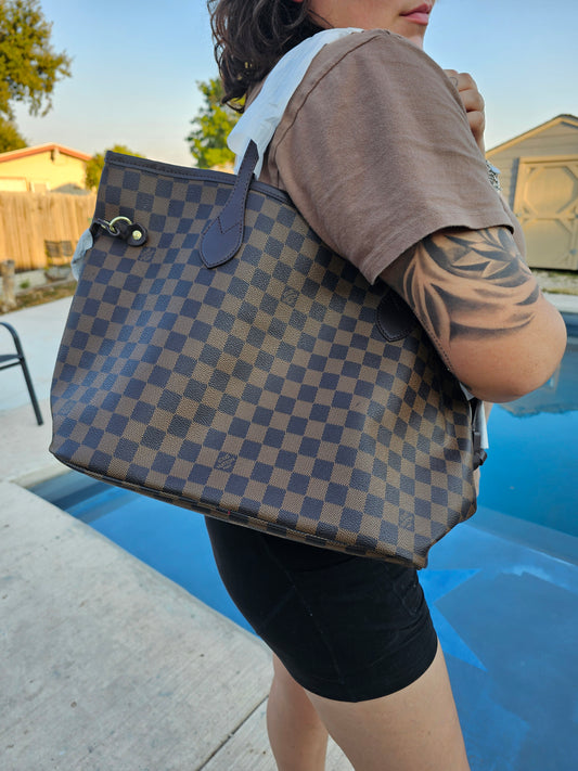 Neverfull w/box