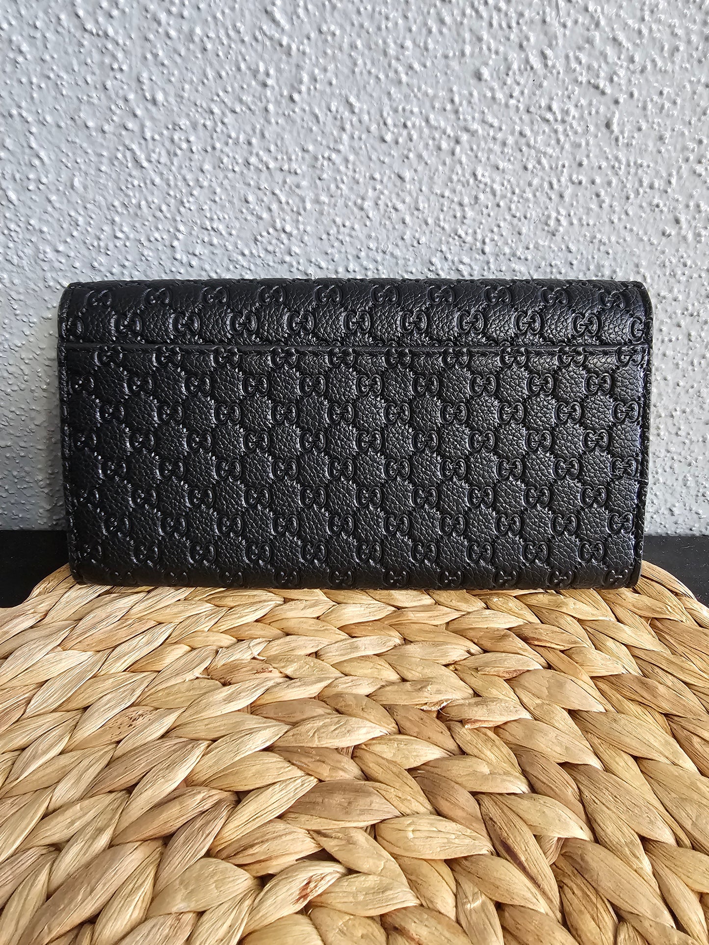 Full-size snap wallet