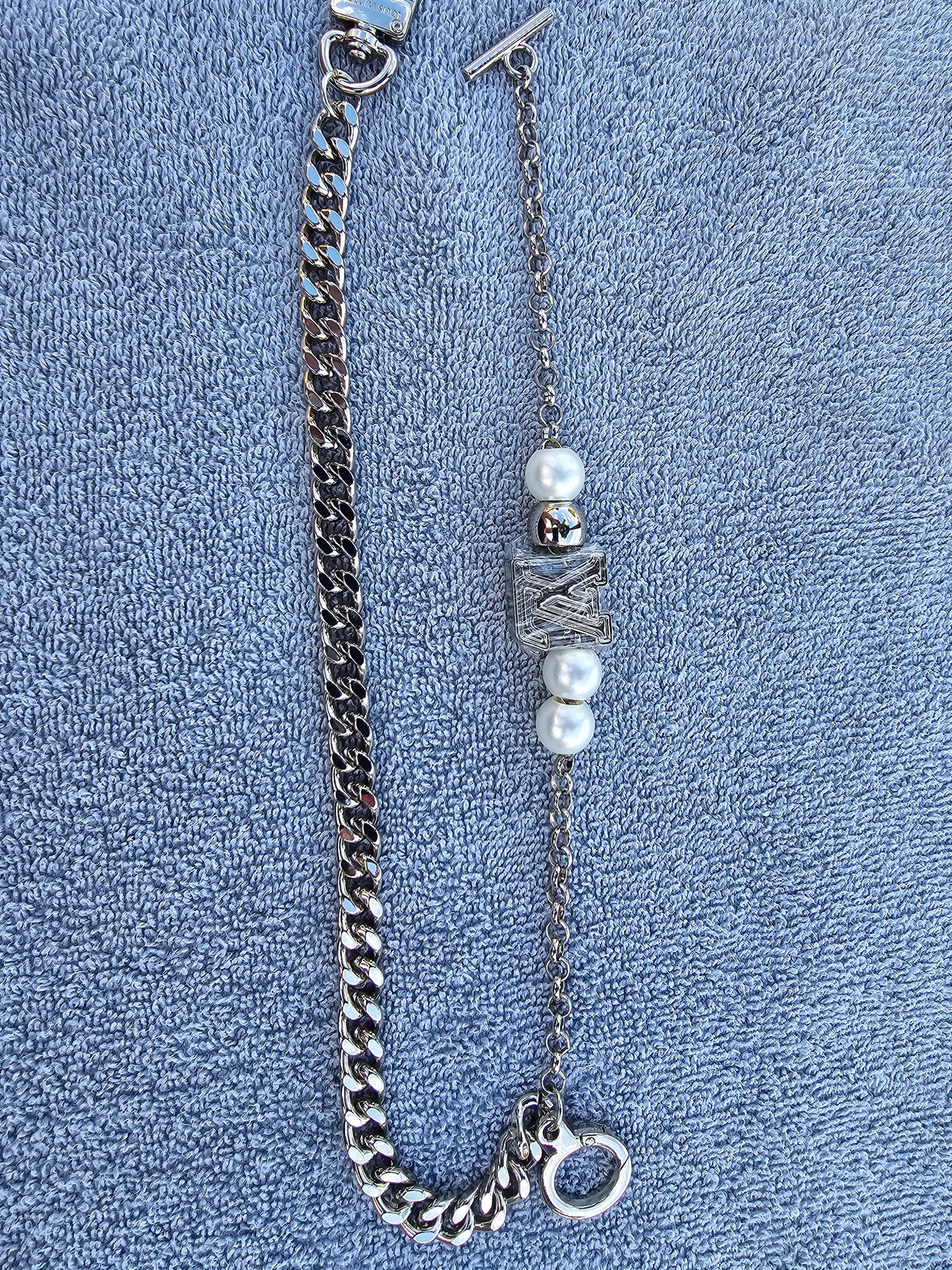 Long bag charm