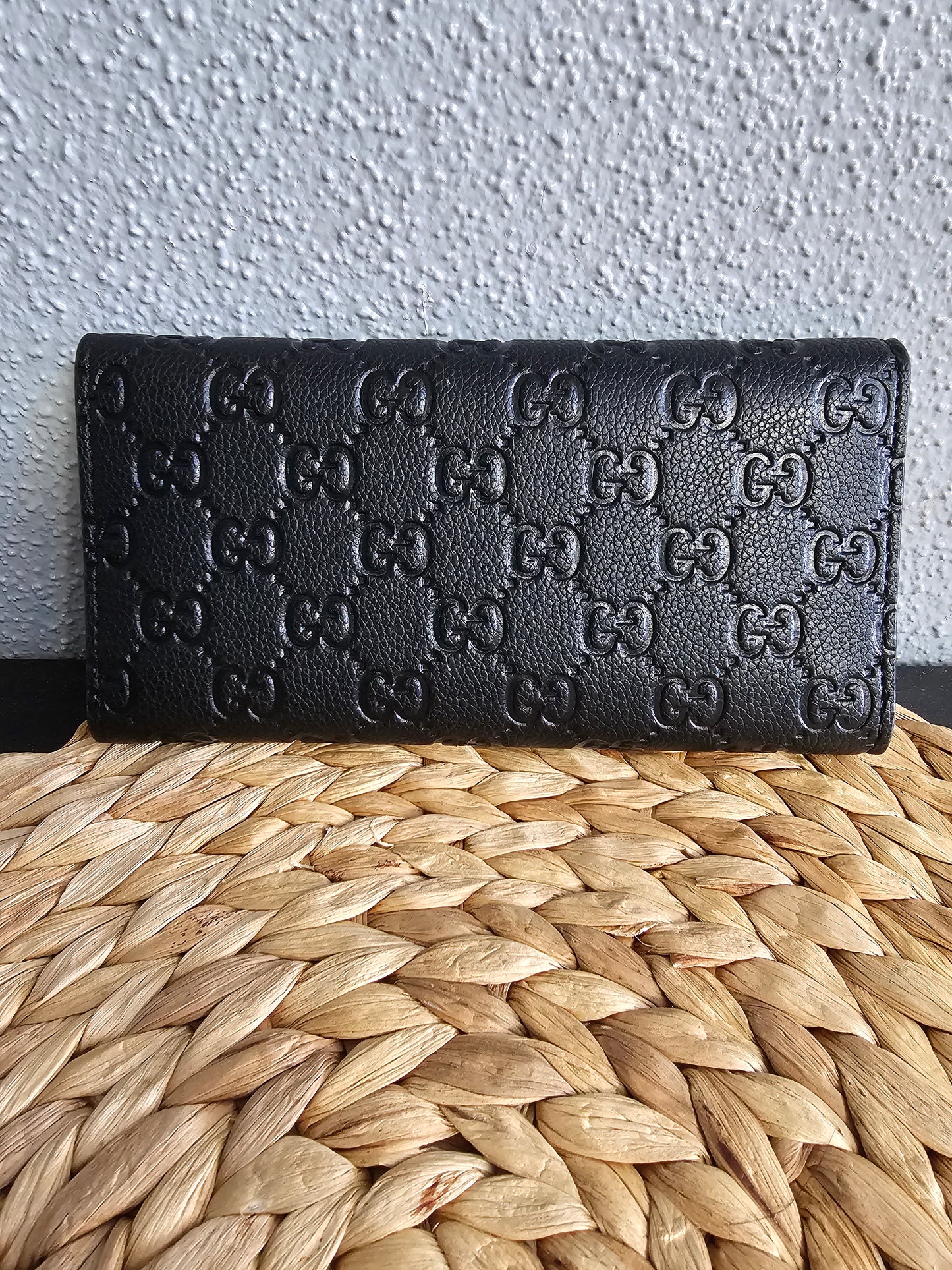Full-size snap wallet