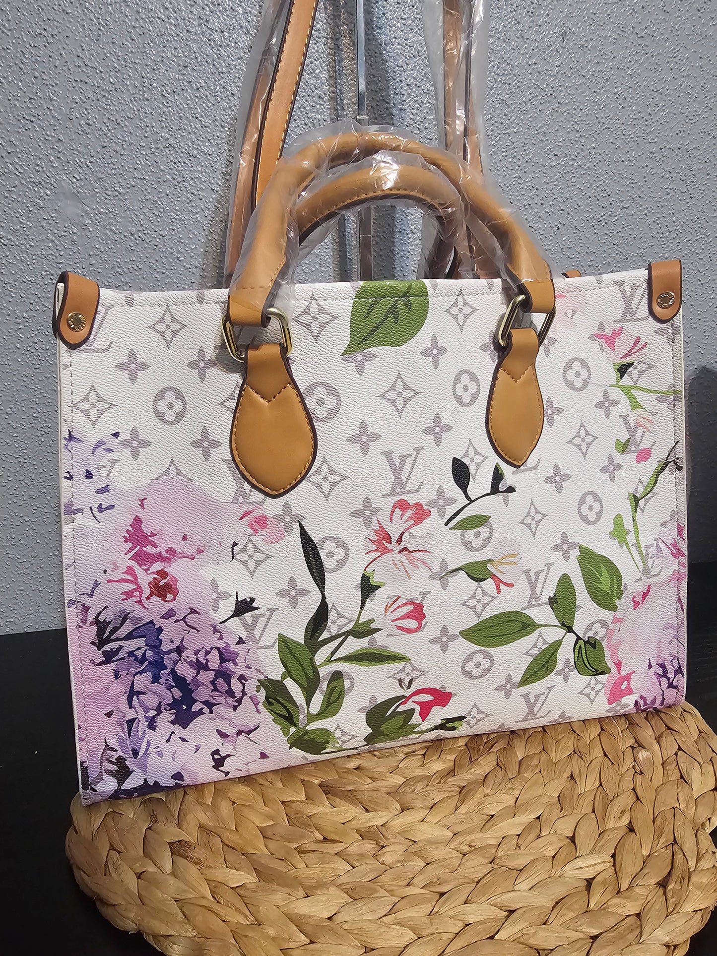 On the go hand bag large