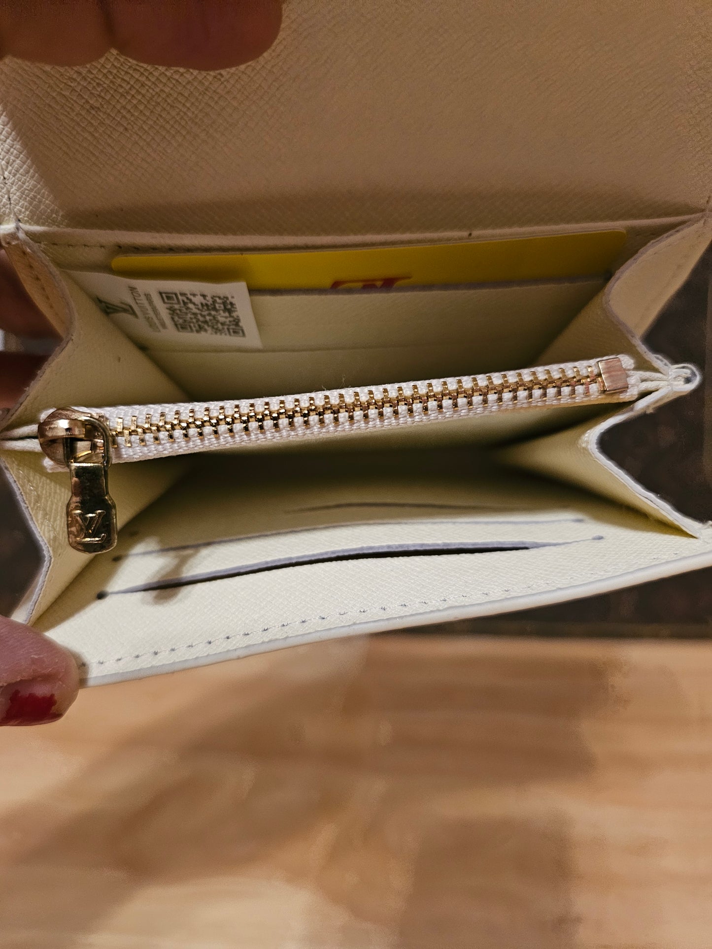 Small snap wallet