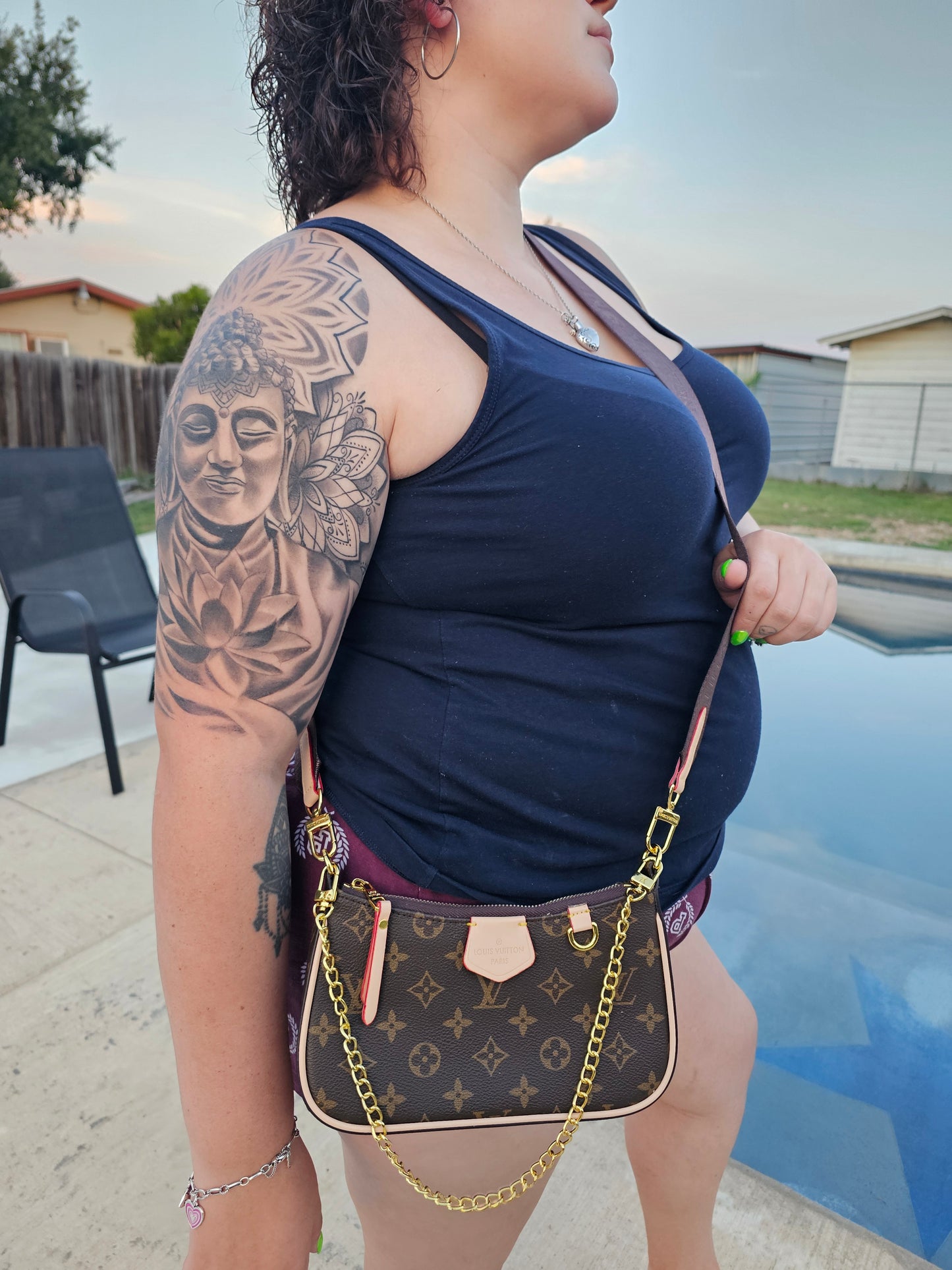 Crossbody w/ 2 straps