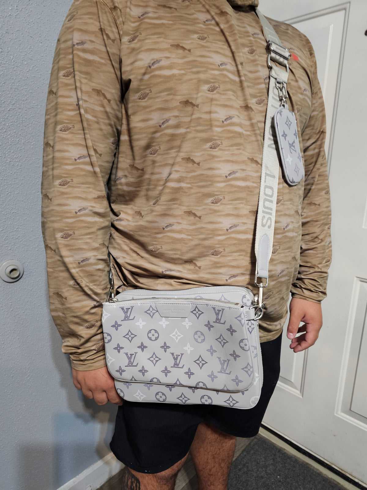 3 piece Crossbody (10x7in.) Gray