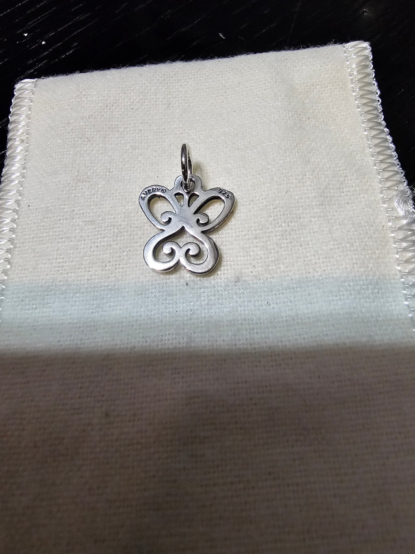 925  charm (butterfly)
