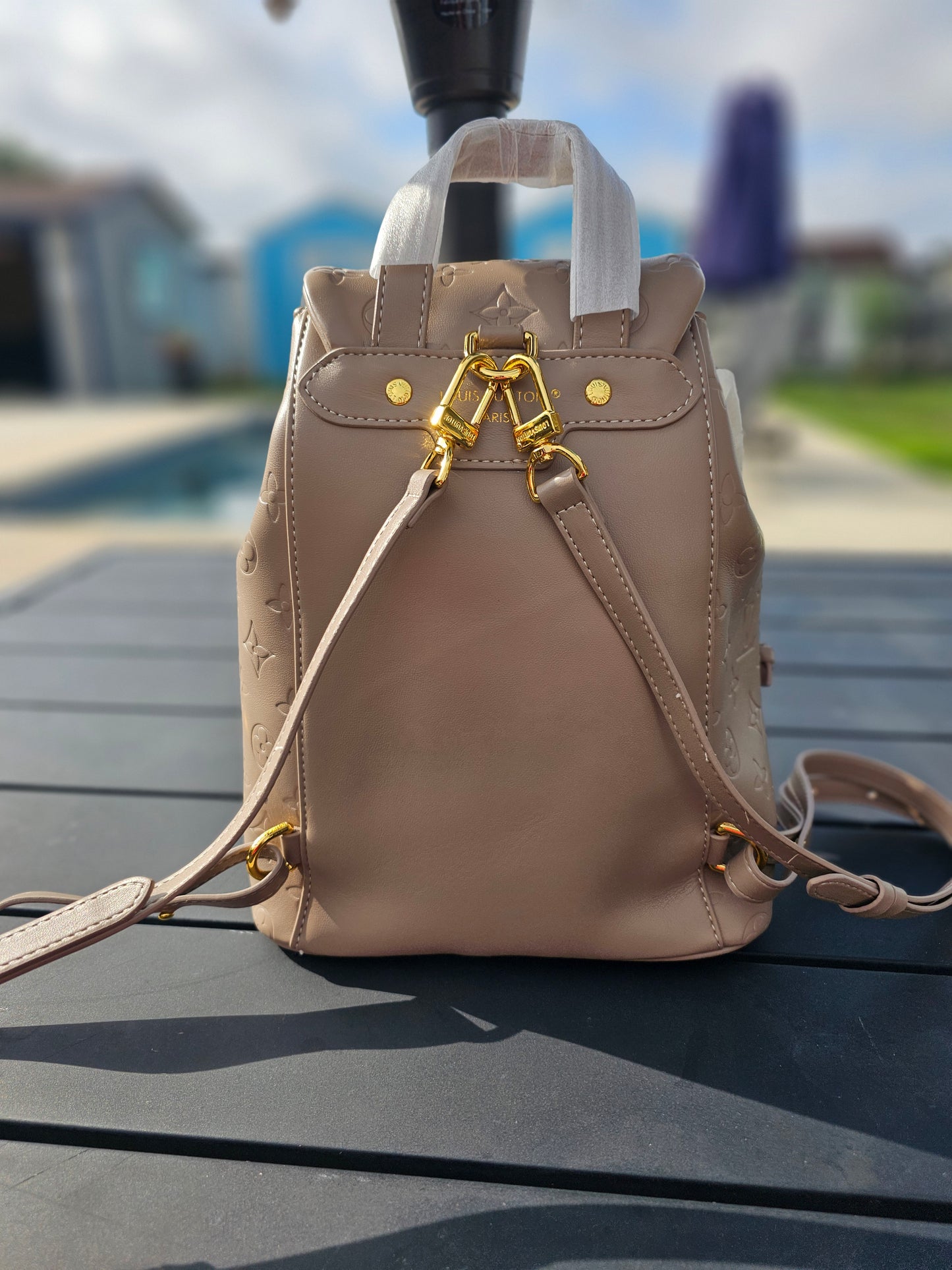 Medium size backpack