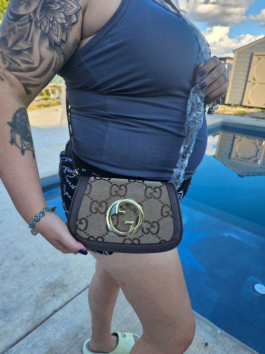Crossbody/shoulder bag