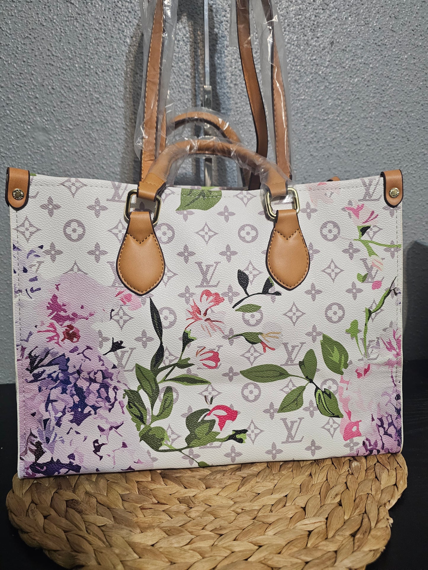 On the go hand bag large