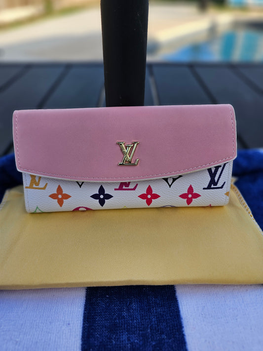 Full-size snap wallet