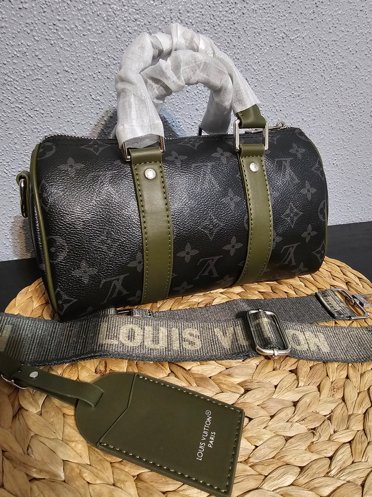 🥰Speedy 25 (black/olive green)