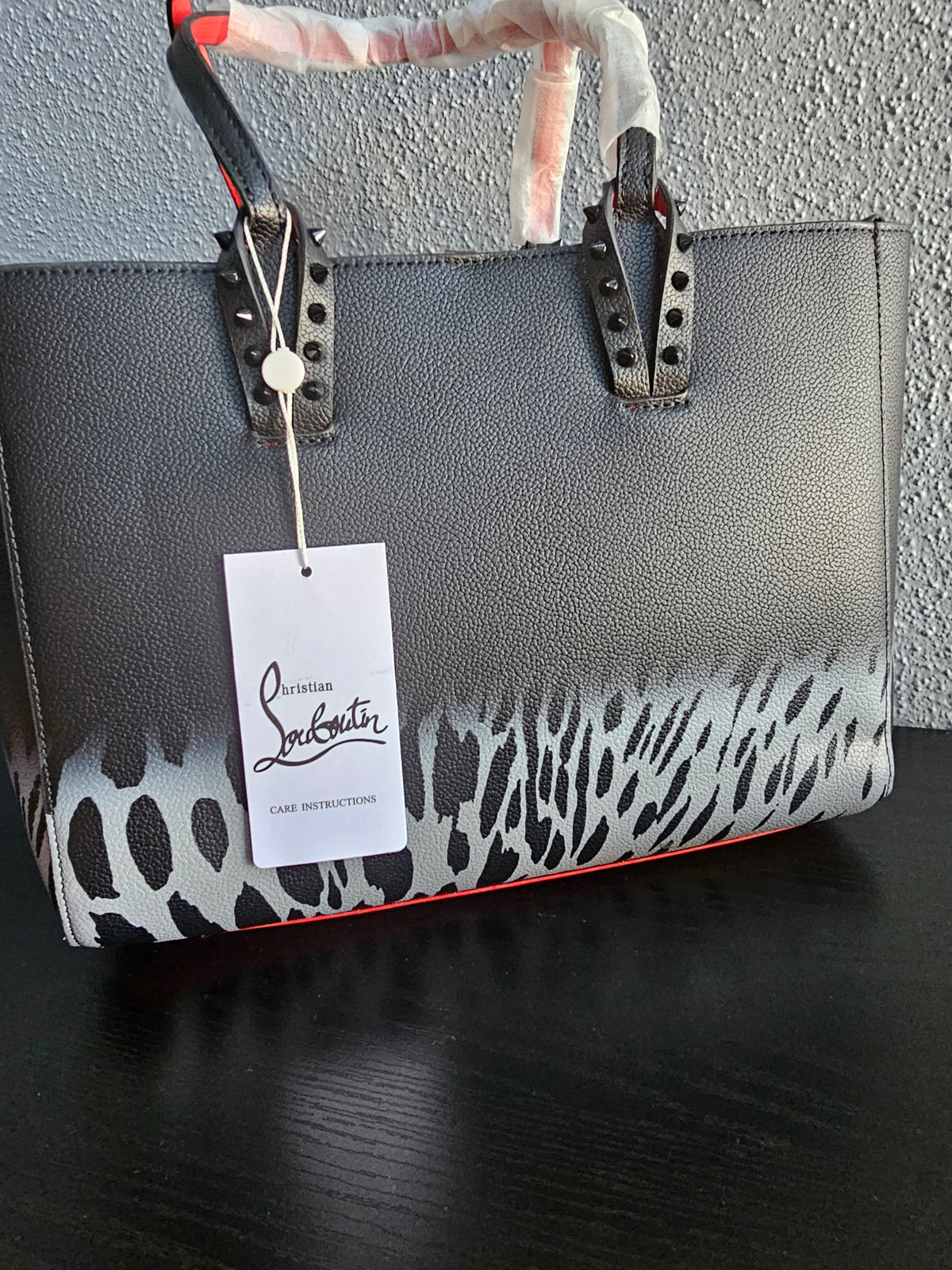 🥰Shoulder carry or crossbody (12×9 1/2in.)