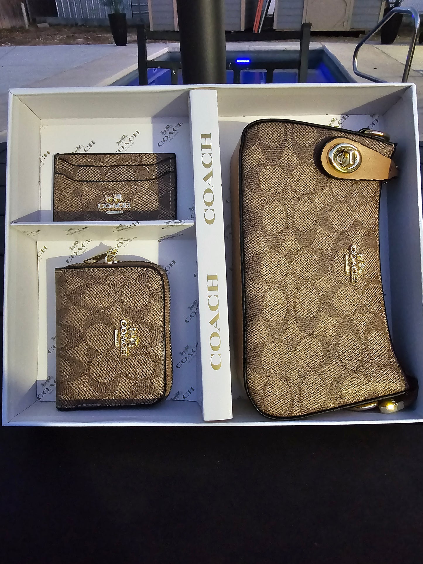3 piece w/box