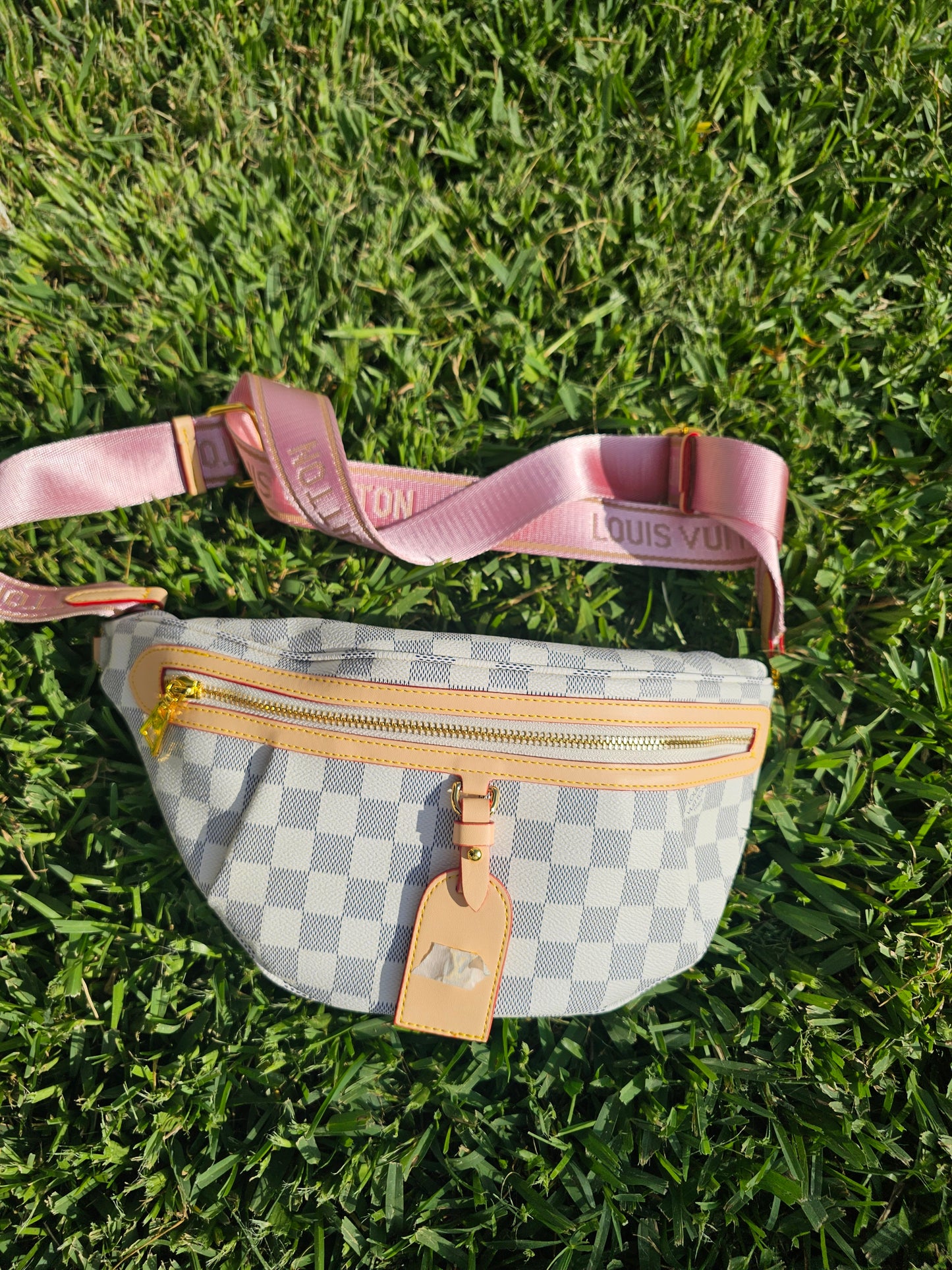 Chest bag