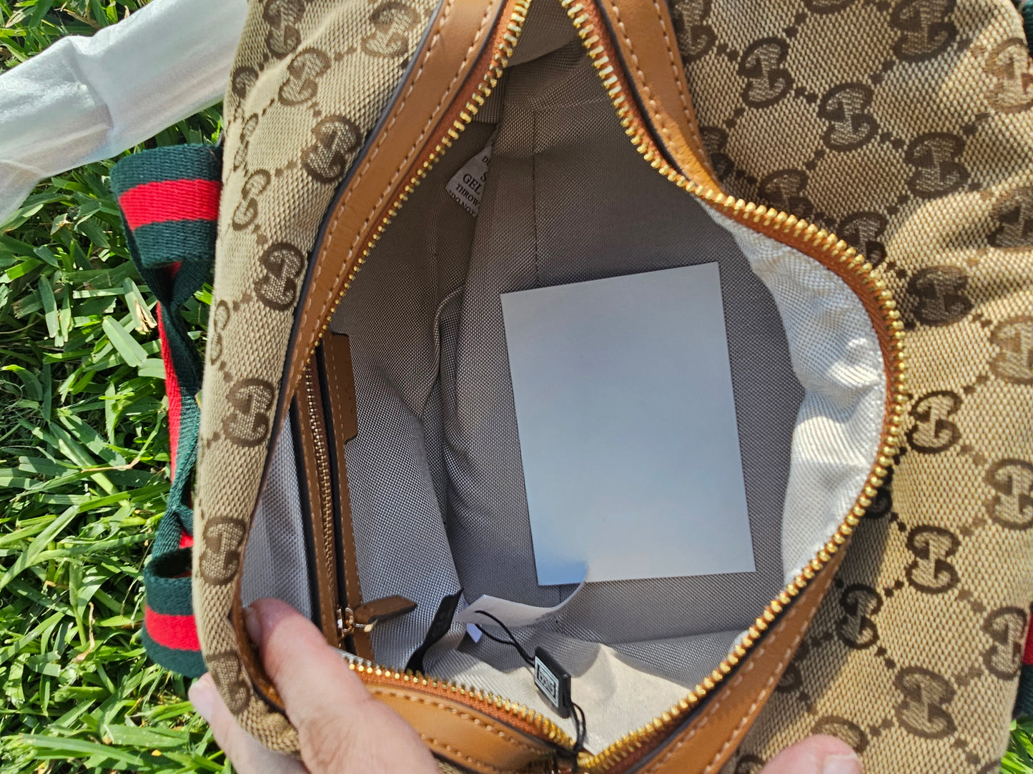 Hand bag/Crossbody