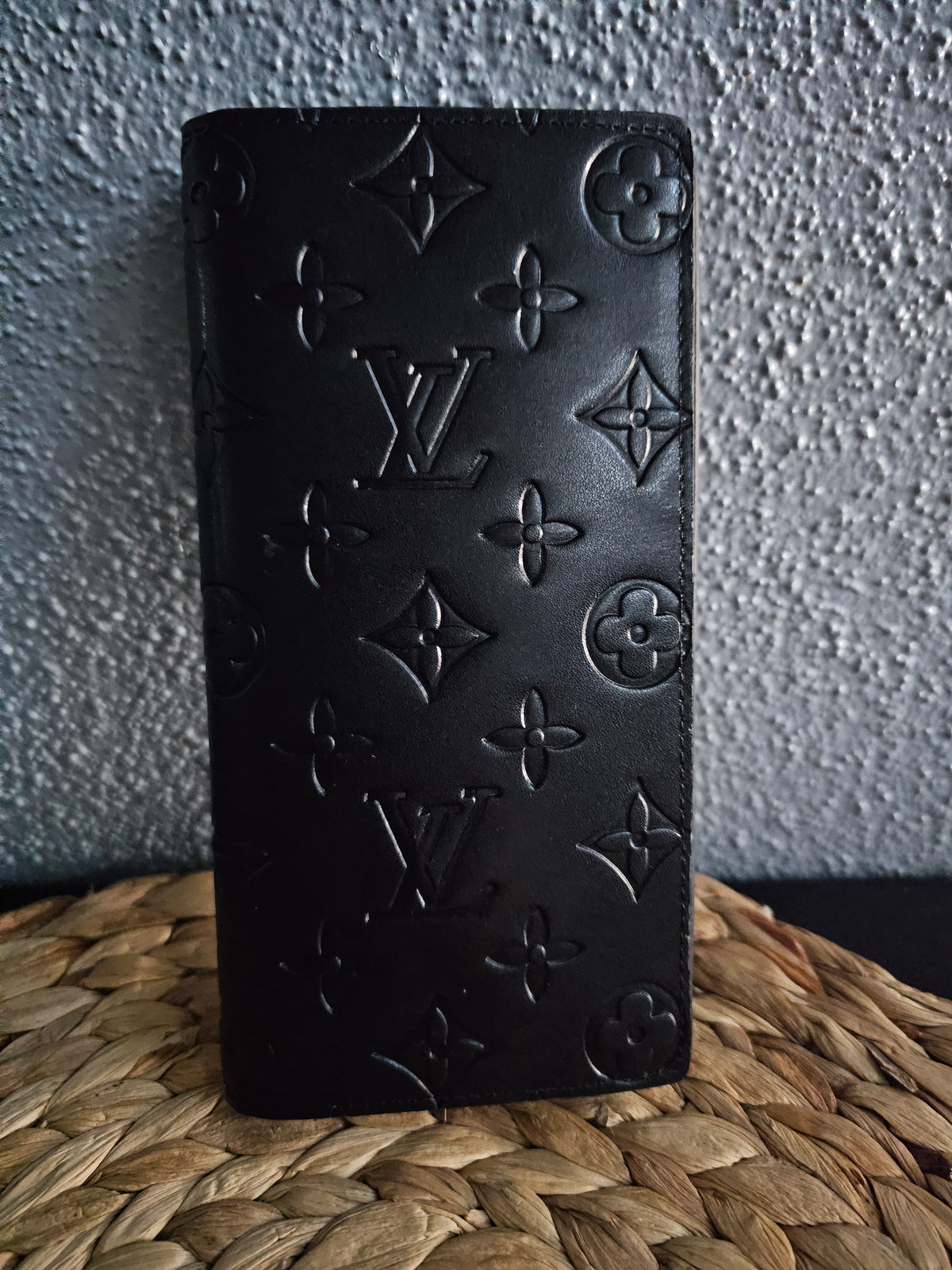 Full-size wallet