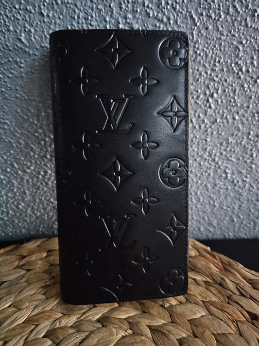 Full-size wallet