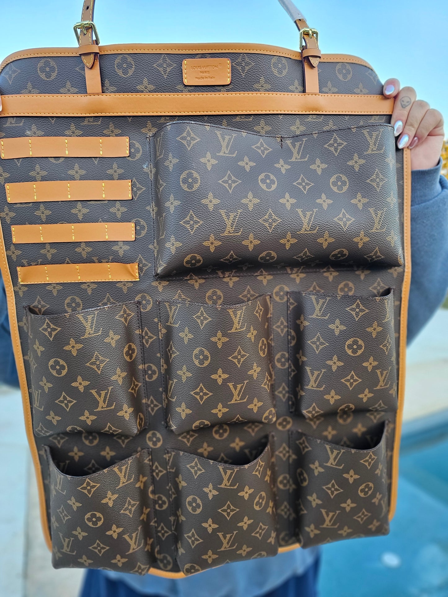 8 pocket Organizer 24x18 in.