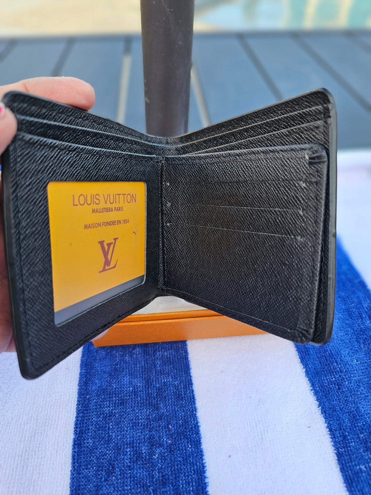 Mens wallet