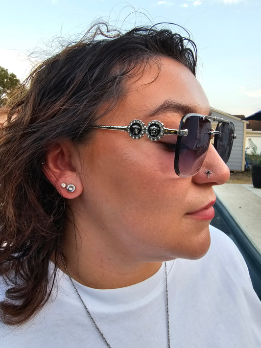 Ver- sunglasses w/case