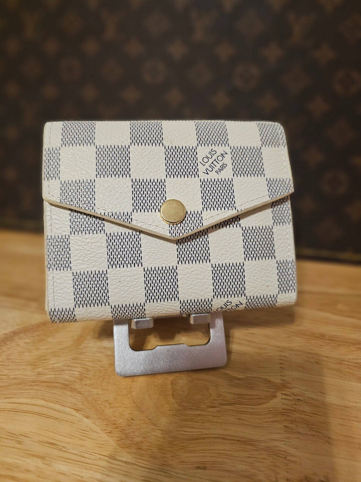 Small snap wallet