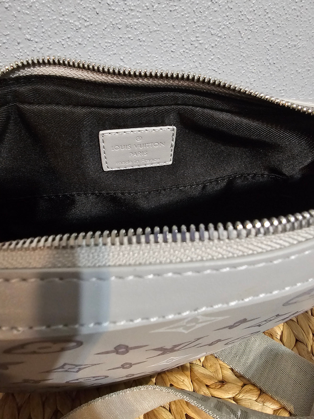 3 piece Crossbody (10x7in.) Gray