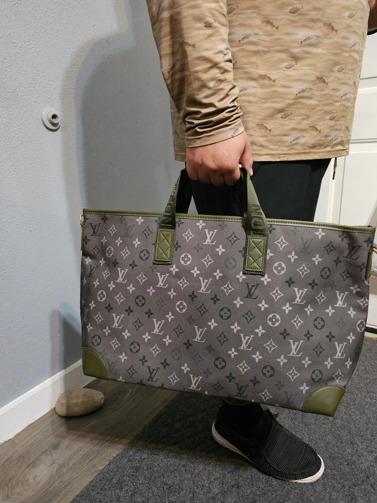Beautiful Oversized canvas tote size (23 1/2 L× 13in h)