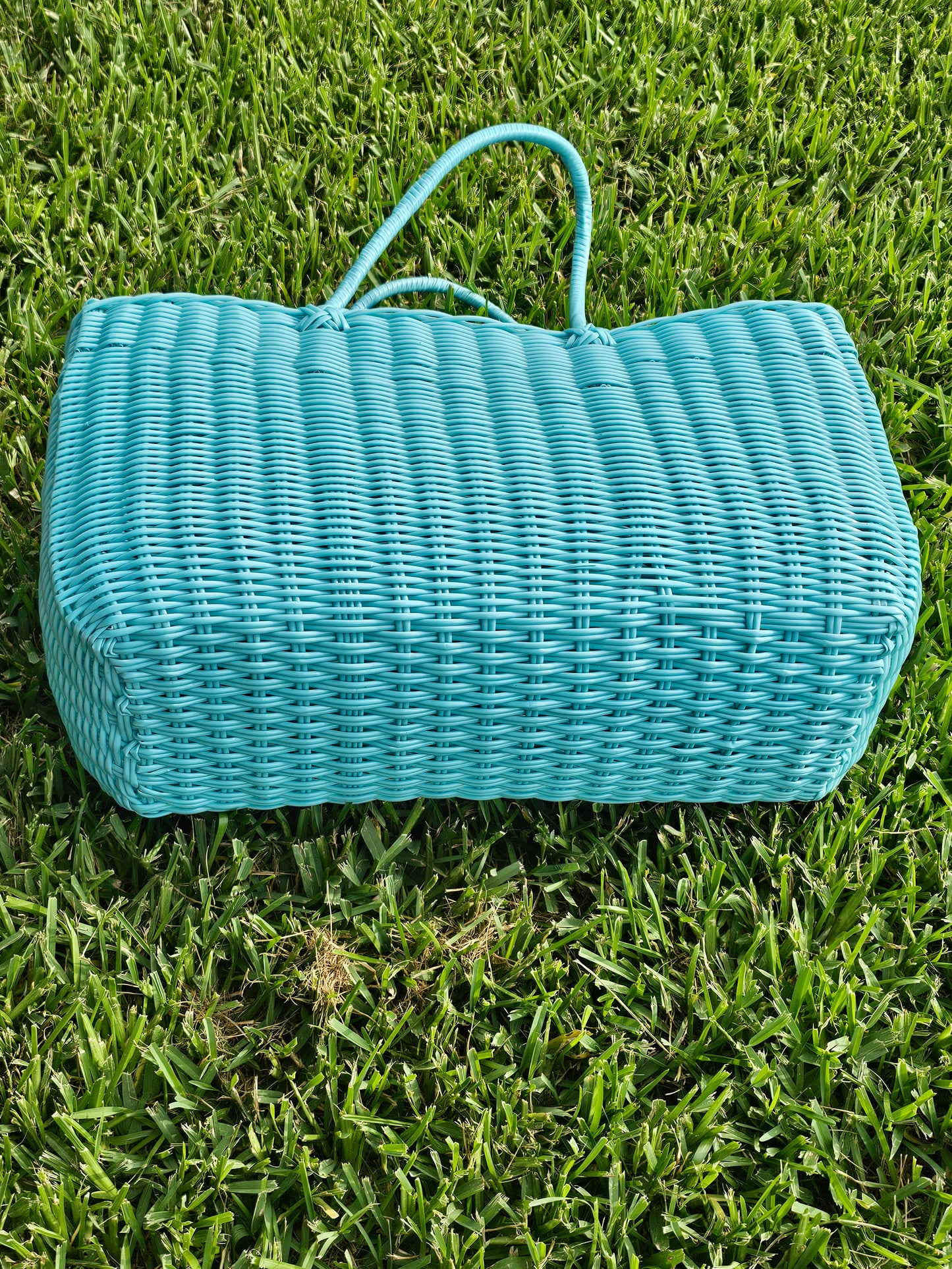 🥰Large woven tote (20inx12in.)