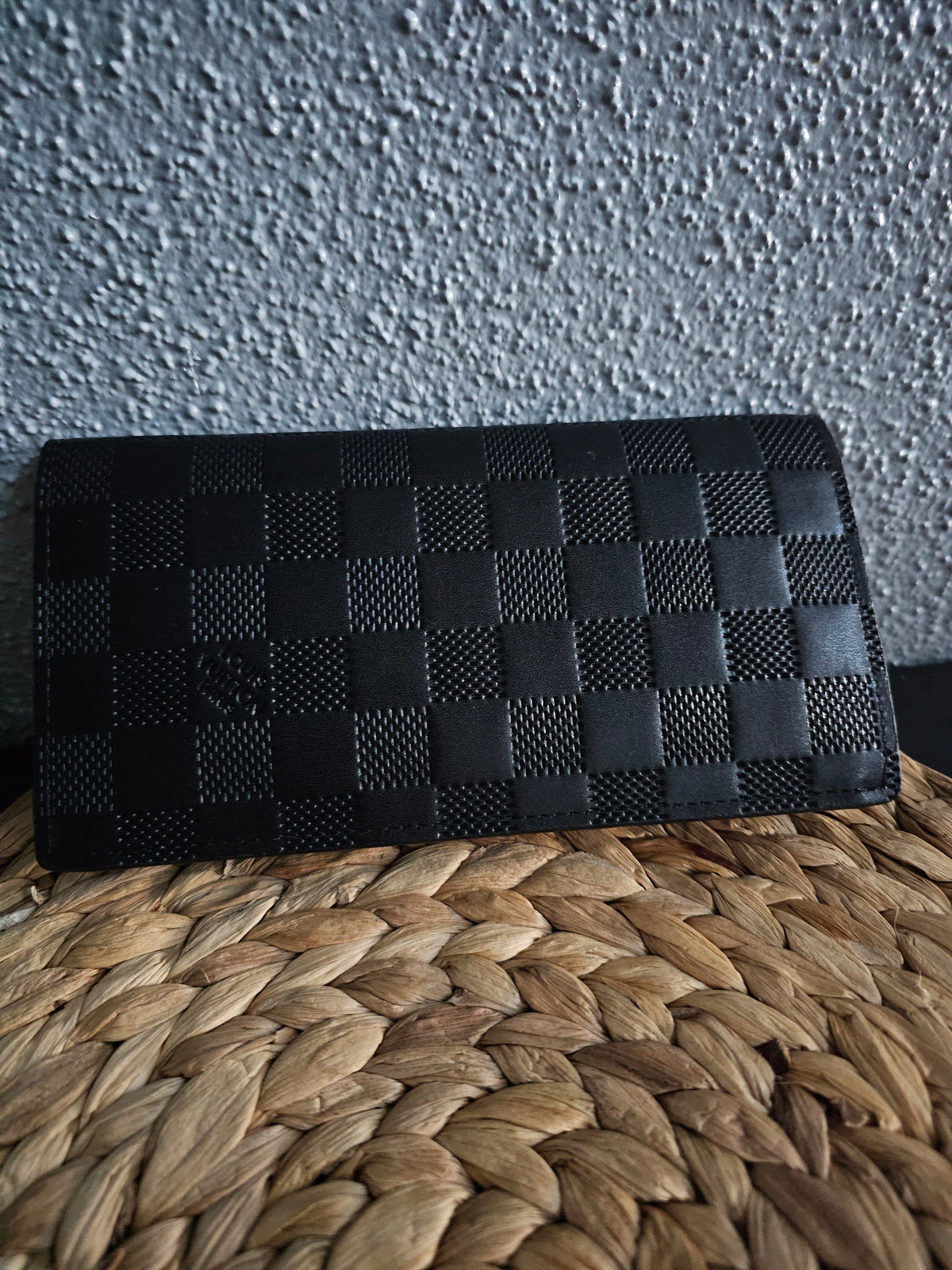 Full-size wallet