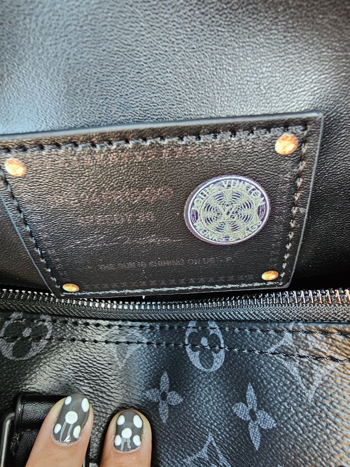 Speedy 30 black on black