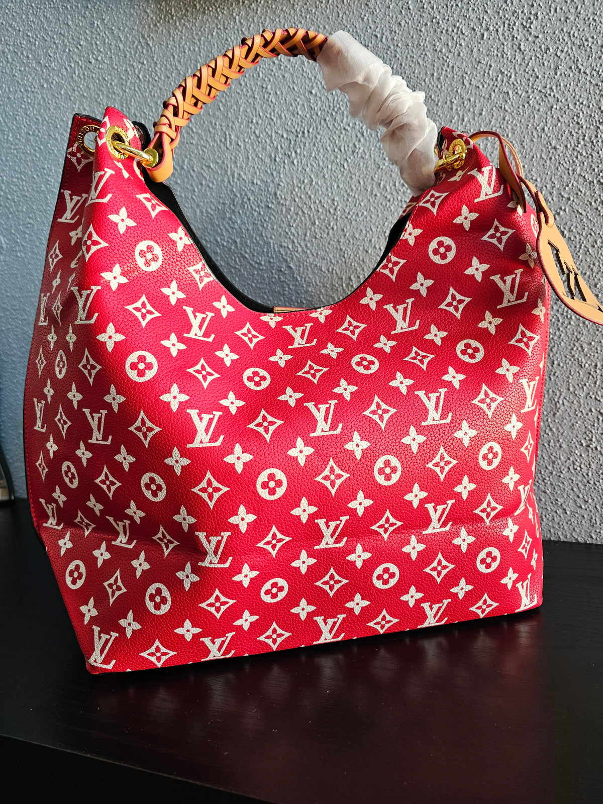 Large shoulder carry braided strap bag (red)