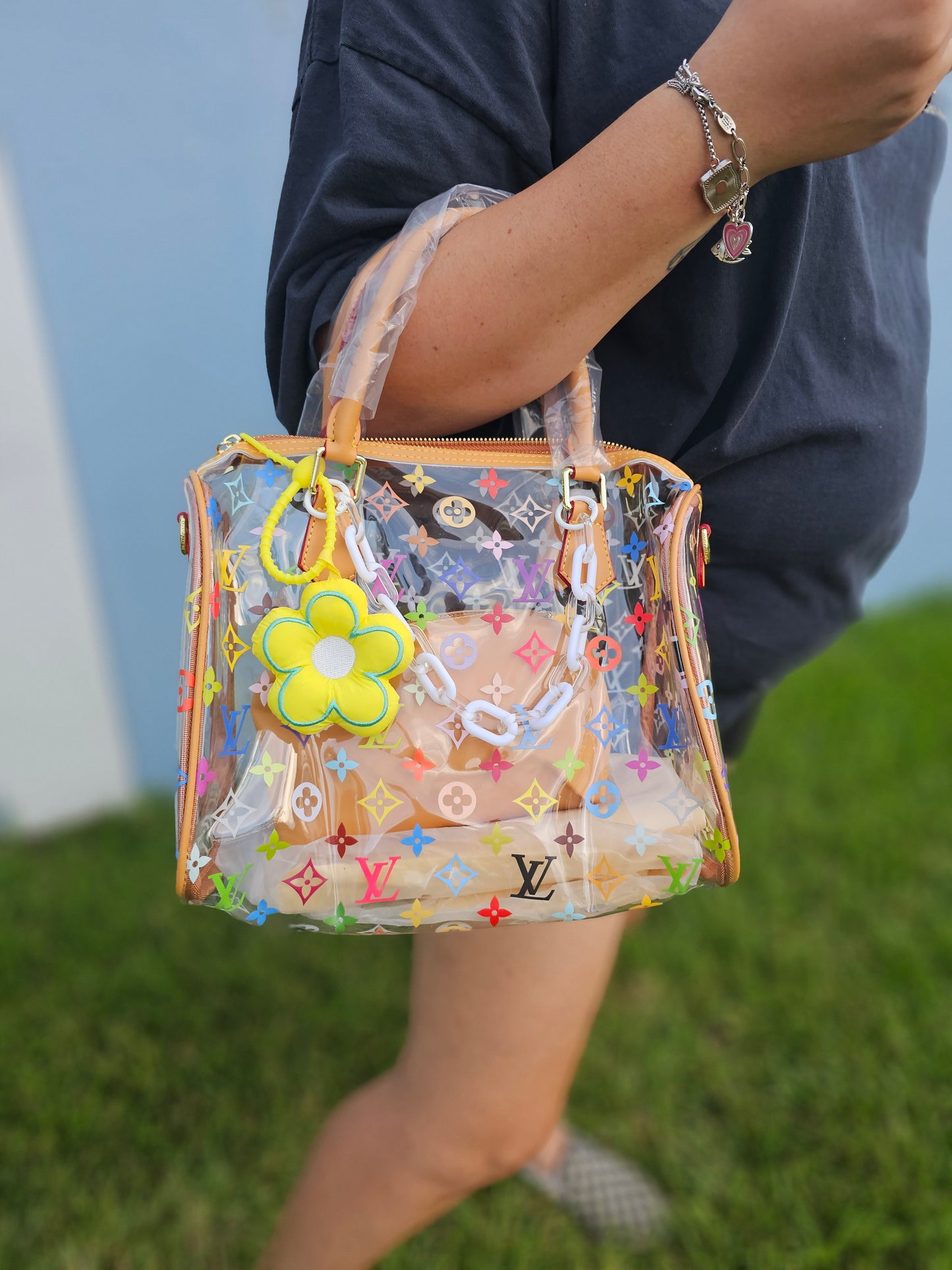 Jelly speedy 30 w/ pouch charm&chain