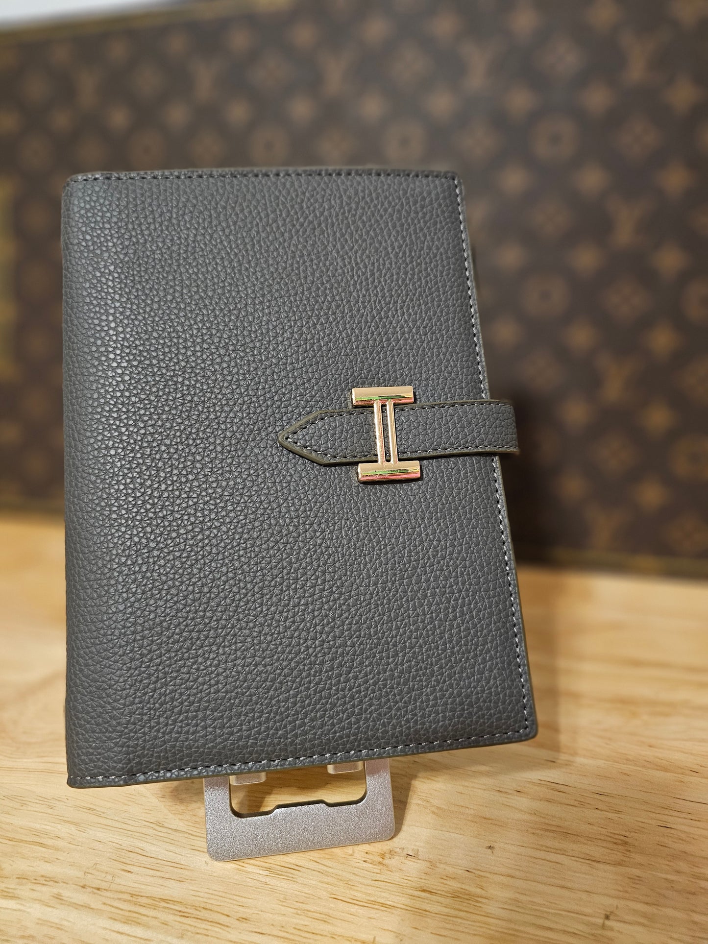 Planner (5 1/2inx 7 1/2in) gray
