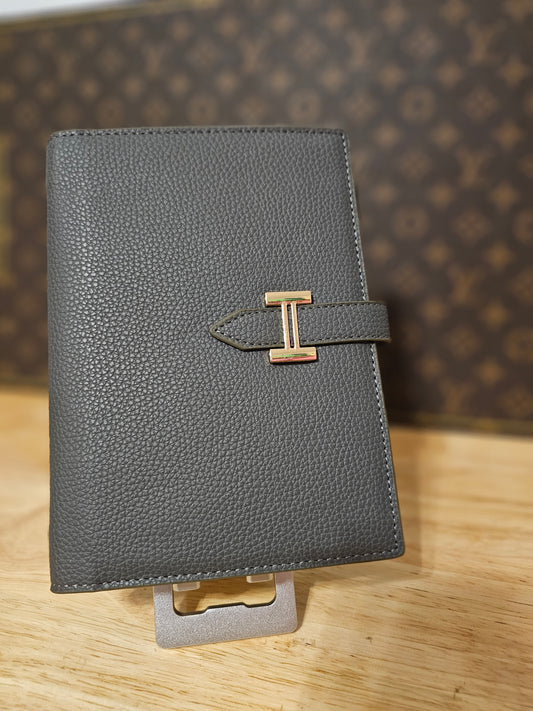Planner (5 1/2inx 7 1/2in) gray