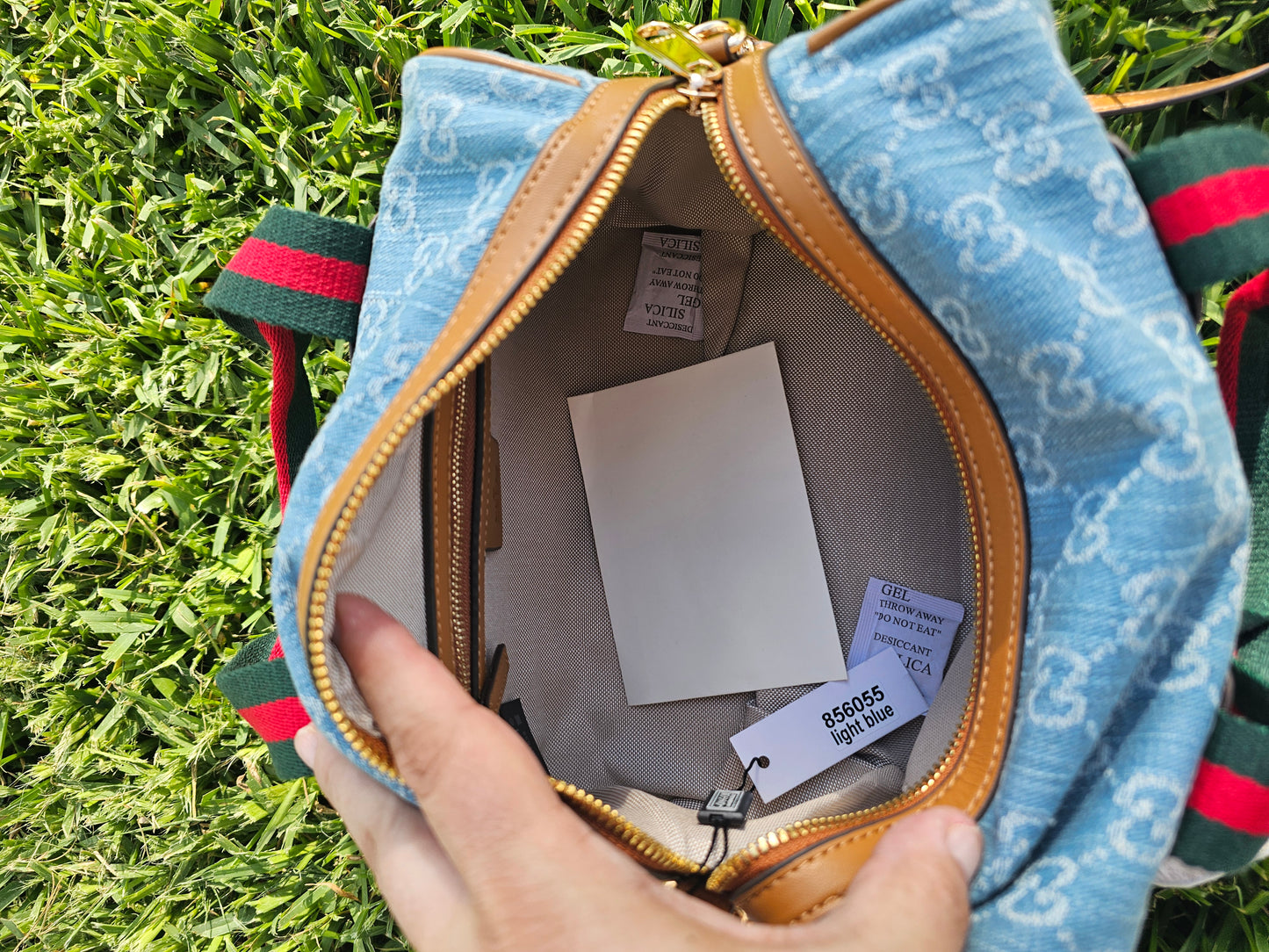 Hand bag/Crossbody