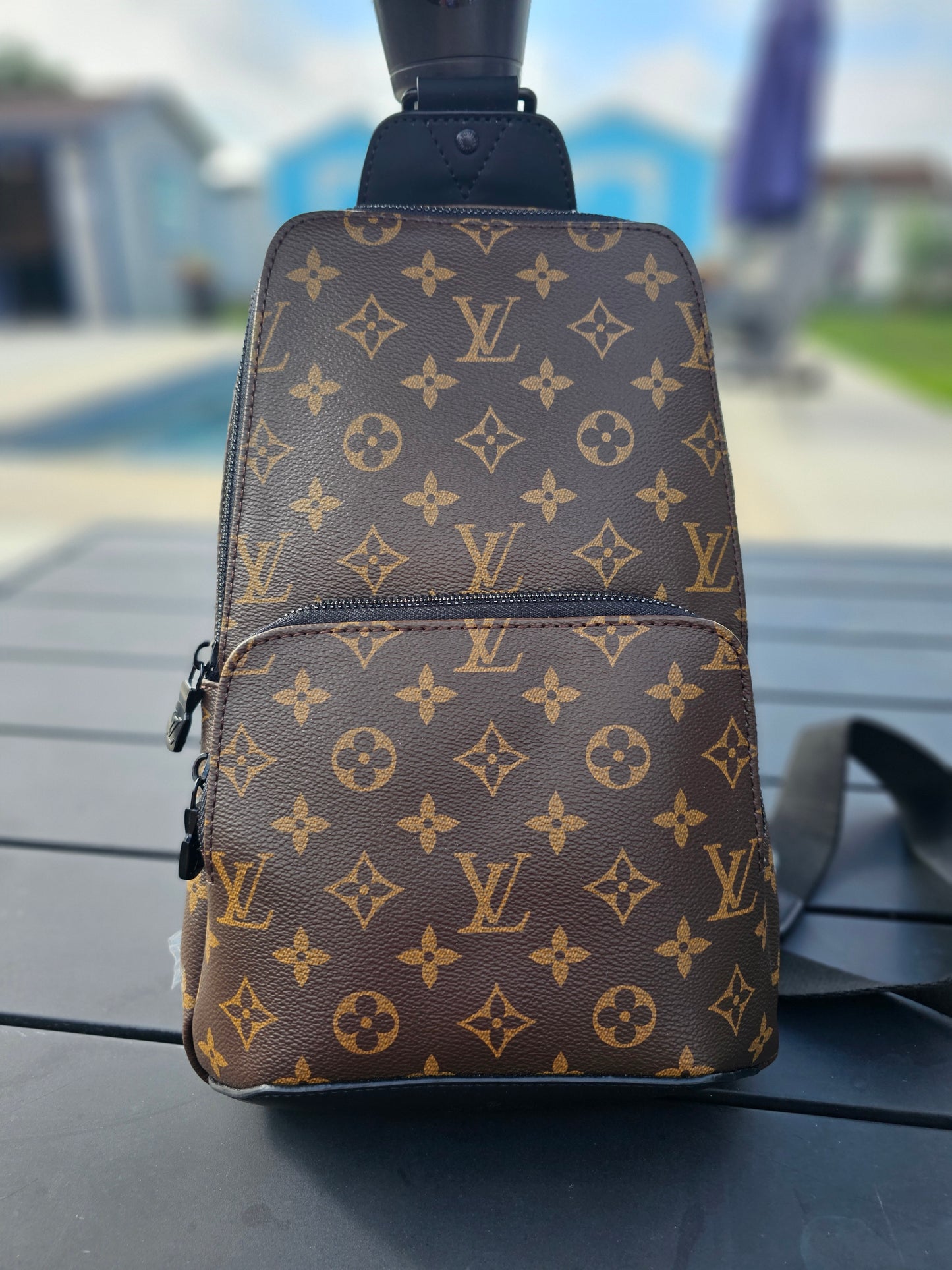 Sling bag
