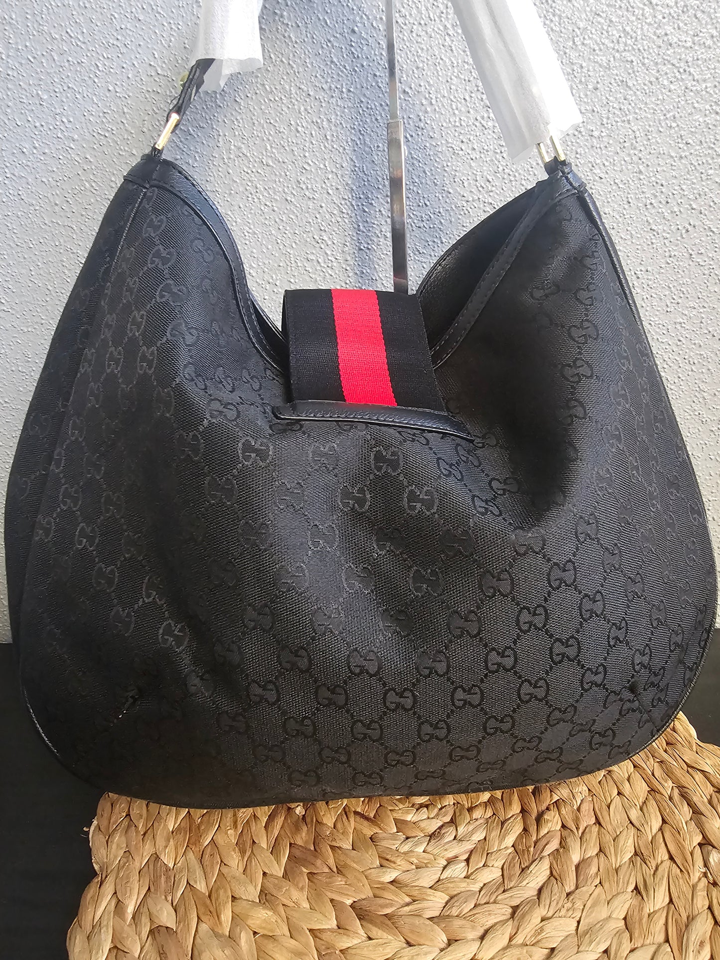 Large shoulder carry (15in.x12in)