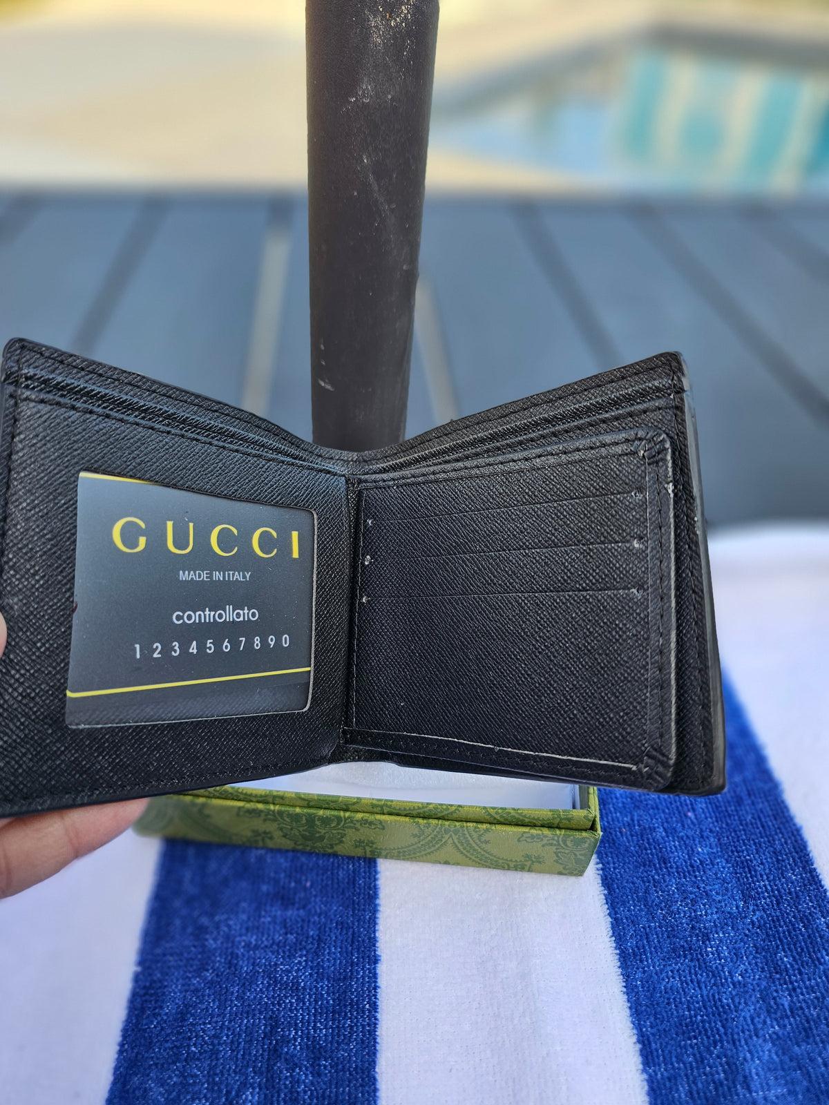 Mens wallet