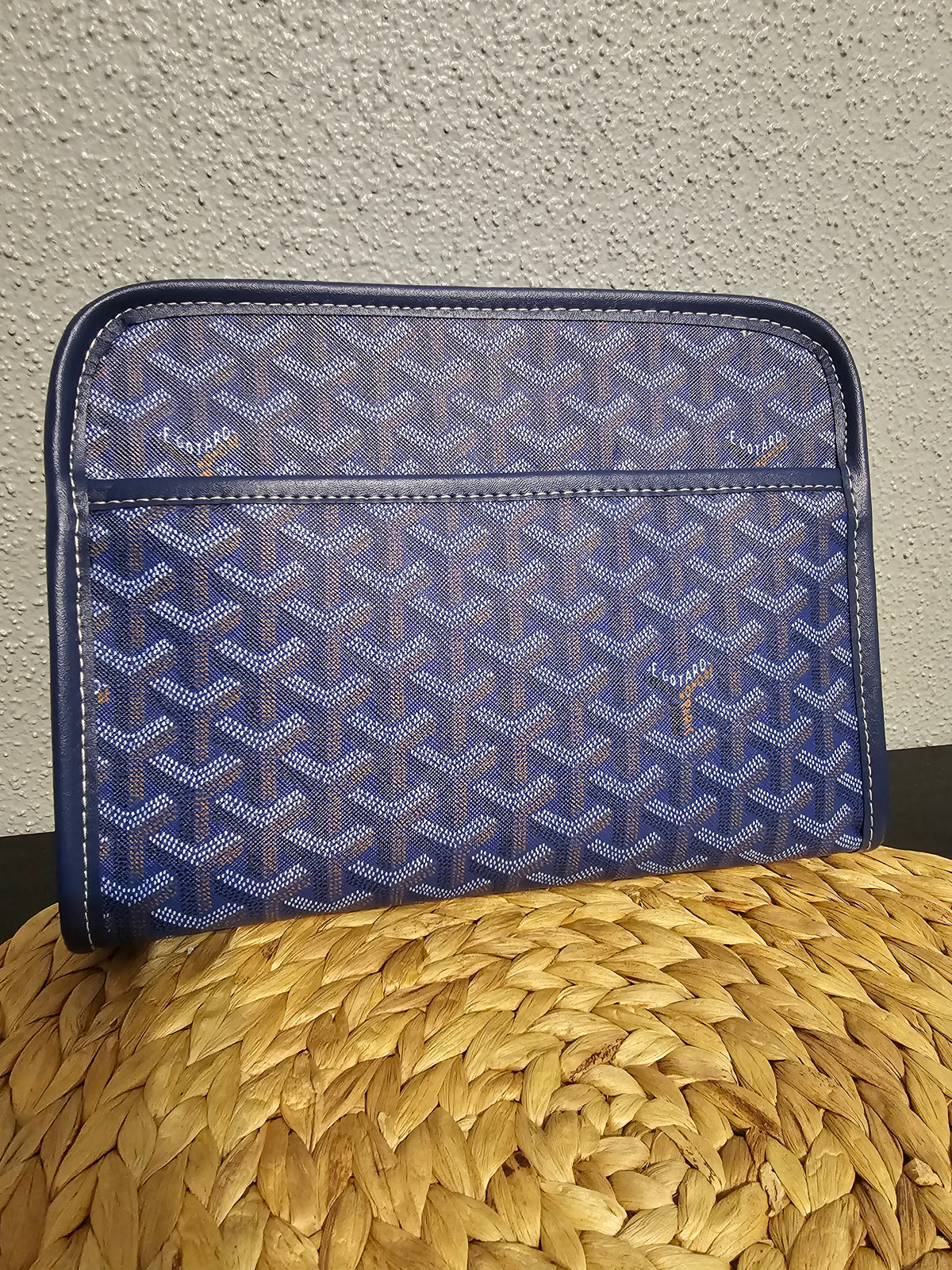 😎 toiletry bag size (10 × 7 1/2)